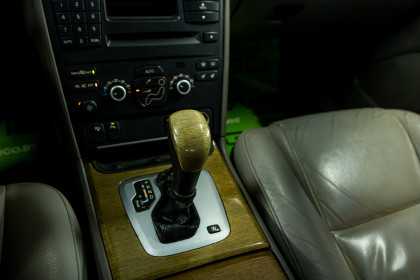 Продажа Volvo XC90 I Рестайлинг 2.4 AT (185 л.с.) 2008 Серый в Автодом