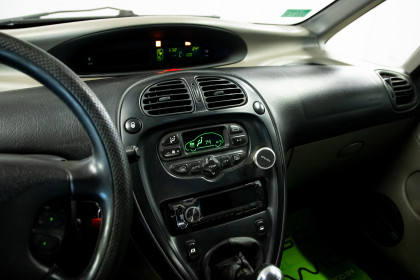 Продажа Citroen Xsara Picasso I 1.7 MT (116 л.с.) 2000 Фиолетовый в Автодом