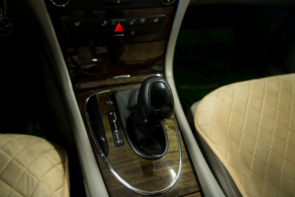 Продажа Mercedes-Benz E-Класс III (W211, S211) 220 2.1 AT (150 л.с.) 2005 Серый в Автодом