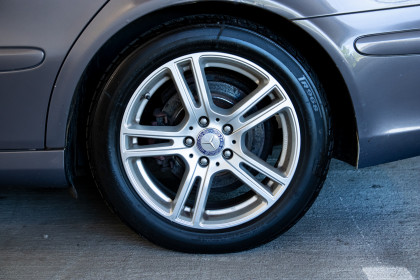 Продажа Mercedes-Benz E-Класс III (W211, S211) 220 2.1 AT (150 л.с.) 2005 Серый в Автодом