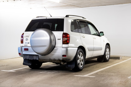 Продажа Toyota RAV4 II (XA20) Рестайлинг 2.0 MT (116 л.с.) 2005 Белый в Автодом