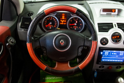 Продажа Renault Megane II 1.9 MT (130 л.с.) 2004 Черный в Автодом