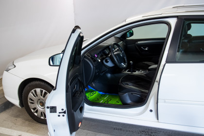 Продажа Renault Laguna III 1.5 MT (110 л.с.) 2008 Белый в Автодом