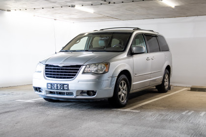 Продажа Chrysler Town & Country V 3.8 AT (197 л.с.) 2008 Серебристый в Автодом