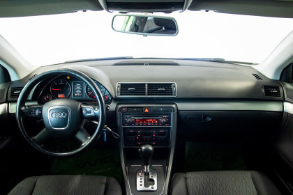 Продажа Audi A4 III (B7) 2.0 CVT (170 л.с.) 2006 Серебристый в Автодом