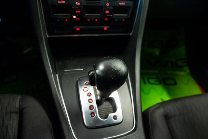 Продажа Audi A4 III (B7) 2.0 CVT (170 л.с.) 2006 Серебристый в Автодом