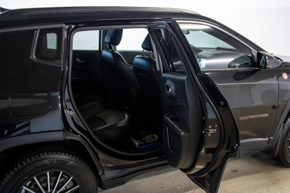 Продажа Jeep Compass II 2.4 AT (180 л.с.) 2020 Черный в Автодом