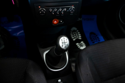 Продажа Renault Clio III 1.6 MT (88 л.с.) 2006 Серый в Автодом