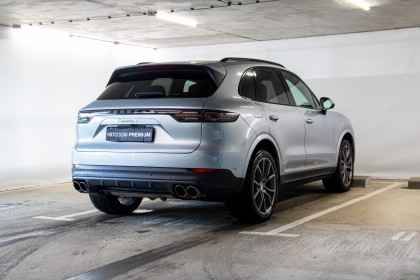 Продажа Porsche Cayenne III S 2.9 AT (440 л.с.) 2022 Серый в Автодом