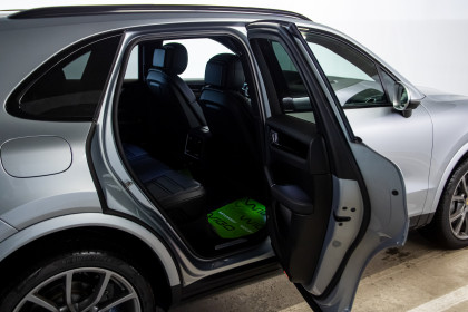 Продажа Porsche Cayenne III S 2.9 AT (440 л.с.) 2022 Серый в Автодом