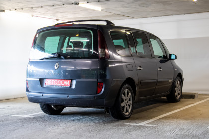 Продажа Renault Espace IV Рестайлинг 2.0 AT (150 л.с.) 2011 Серый в Автодом
