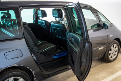 Продажа Renault Espace IV Рестайлинг 2.0 AT (150 л.с.) 2011 Серый в Автодом
