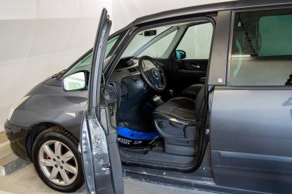 Продажа Renault Espace IV Рестайлинг 2.0 AT (150 л.с.) 2011 Серый в Автодом
