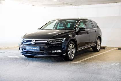 Продажа Volkswagen Passat B8 DSG6 2.0 AMT (190 л.с.) 2018 Черный в Автодом