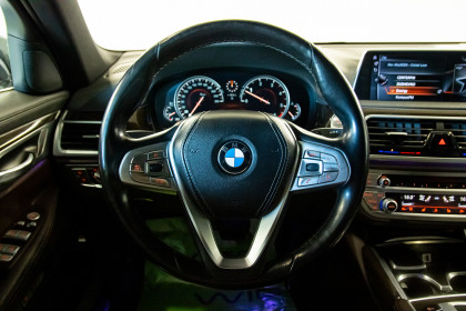 Продажа BMW 7 серии VI (G11/G12) 730Ld xDrive 3.0 AT (265 л.с.) 2016 Черный в Автодом