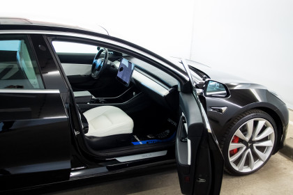 Продажа Tesla Model 3 I Performance 0.0 AT (534 л.с.) 2018 Черный в Автодом