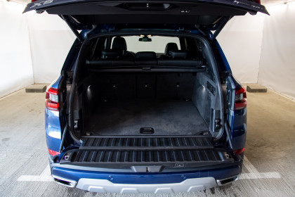 Продажа BMW X5 IV (G05/G18) 40i 3.0 AT (340 л.с.) 2019 Синий в Автодом