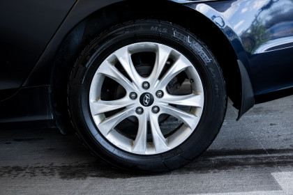 Продажа Hyundai Sonata VI (YF) 2.0 MT (150 л.с.) 2010 Синий в Автодом
