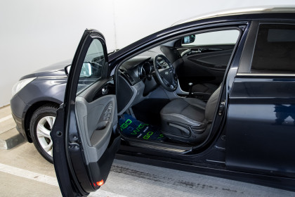 Продажа Hyundai Sonata VI (YF) 2.0 MT (150 л.с.) 2010 Синий в Автодом