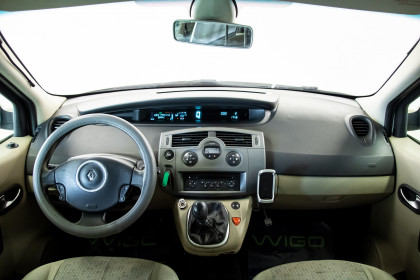 Продажа Renault Scenic II Рестайлинг Grand 1.9 MT (130 л.с.) 2006 Серый в Автодом