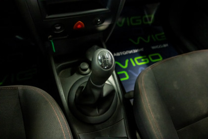 Продажа Renault Megane II Рестайлинг 1.6 MT (115 л.с.) 2008 Серебристый в Автодом