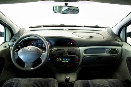Продажа Renault Scenic I Рестайлинг 1.6 MT (107 л.с.) 2001 Серый в Автодом
