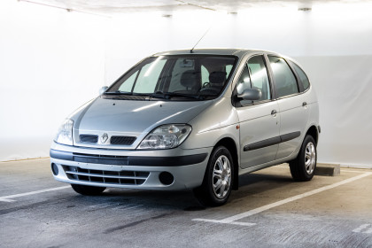Продажа Renault Scenic I Рестайлинг 1.6 MT (107 л.с.) 2001 Серый в Автодом