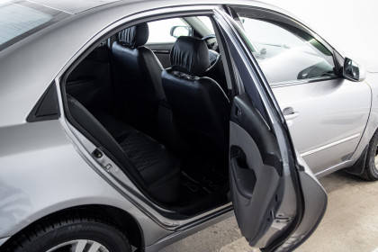 Продажа Hyundai Sonata V (NF) 2.0 AT (163 л.с.) 2008 Серый в Автодом