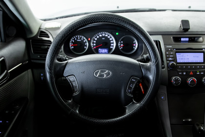 Продажа Hyundai Sonata V (NF) 2.0 AT (163 л.с.) 2008 Серый в Автодом