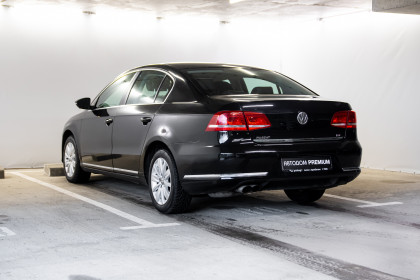 Продажа Volkswagen Passat B7 1.8 AMT (152 л.с.) 2011 Черный в Автодом