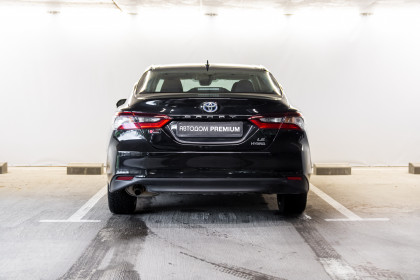 Продажа Toyota Camry VIII (XV70) Рестайлинг 2.5 CVT (208 л.с.) 2021 Черный в Автодом