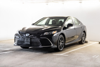 Продажа Toyota Camry VIII (XV70) Рестайлинг 2.5 CVT (208 л.с.) 2021 Черный в Автодом