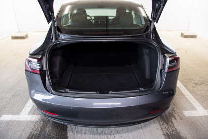 Продажа Tesla Model 3 I Standart Plus 0.0 AT (258 л.с.) 2021 Серый в Автодом
