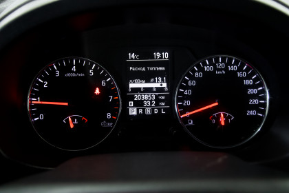 Продажа Nissan X-Trail II Рестайлинг 2.0 CVT (141 л.с.) 2014 Черный в Автодом
