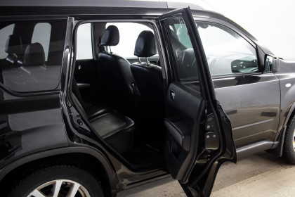 Продажа Nissan X-Trail II Рестайлинг 2.0 CVT (141 л.с.) 2014 Черный в Автодом