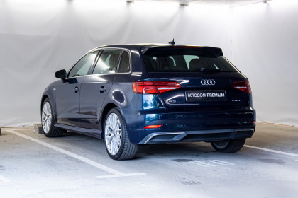 Продажа Audi A3 III (8V) Рестайлинг e-tron 1.4 AMT (204 л.с.) 2017 Синий в Автодом