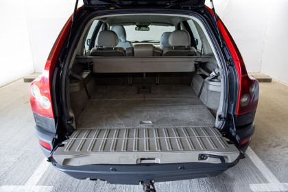 Продажа Volvo XC90 I 2.4 AT (163 л.с.) 2004 Черный в Автодом