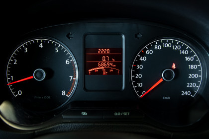 Продажа Volkswagen Polo V 1.6 MT (105 л.с.) 2013 Черный в Автодом