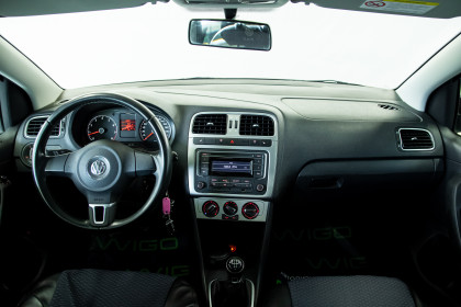 Продажа Volkswagen Polo V 1.6 MT (105 л.с.) 2013 Черный в Автодом