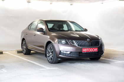 Продажа Skoda Octavia III (A7) Рестайлинг 1.6 MT (110 л.с.) 2017 Коричневый в Автодом
