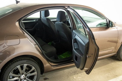 Продажа Skoda Octavia III (A7) Рестайлинг 1.6 MT (110 л.с.) 2017 Коричневый в Автодом