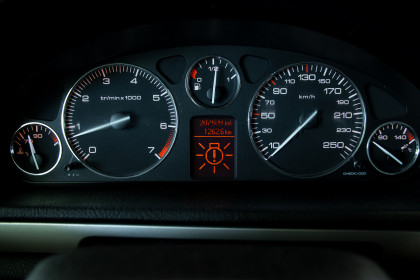 Продажа Peugeot 407 I 2.0 MT (136 л.с.) 2005 Серебристый в Автодом