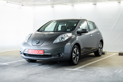 Продажа Nissan Leaf I (ZE0/AZE0) 30kWh 0.0 AT (109 л.с.) 2017 Серый в Автодом