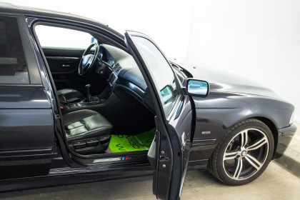 Продажа BMW 5 серии IV (E39) Рестайлинг 530d 3.0 MT (193 л.с.) 2002 Черный в Автодом