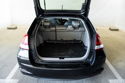 Продажа Honda Insight II Рестайлинг 1.3 CVT (98 л.с.) 2013 Черный в Автодом