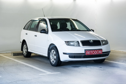 Продажа Skoda Fabia I Рестайлинг 1.2 MT (64 л.с.) 2007 Белый в Автодом