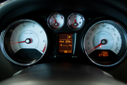  Peugeot 408 I 1