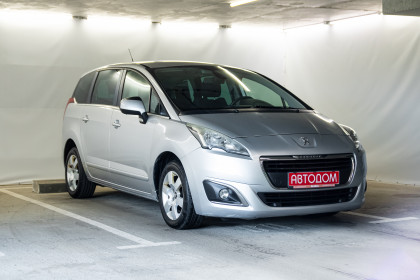 Продажа Peugeot 5008 I Рестайлинг 1.6 MT (120 л.с.) 2016 Серебристый в Автодом