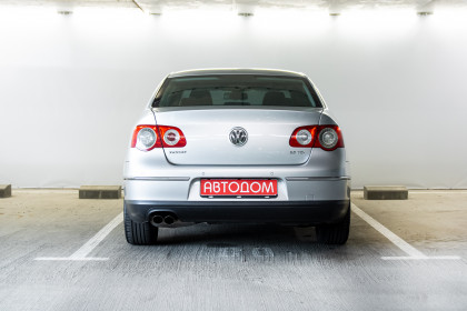 Продажа Volkswagen Passat B6 2.0 AMT (170 л.с.) 2008 Серебристый в Автодом