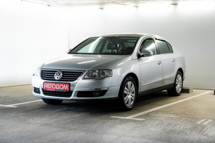 Продажа Volkswagen Passat B6 2.0 AMT (170 л.с.) 2008 Серебристый в Автодом